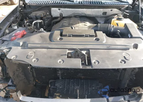 2015 Ford Expedition Limited z USA, uszkodzony, nr VIN 1FMJU1KTXFEF08036